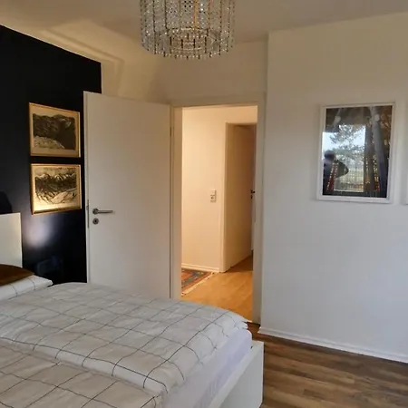 Ferien-und Monteurwohnung 'friedersdorfer Muehle' 아파트 *